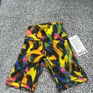 Lululemon Wunder Train HR Short 8" Contour Fit